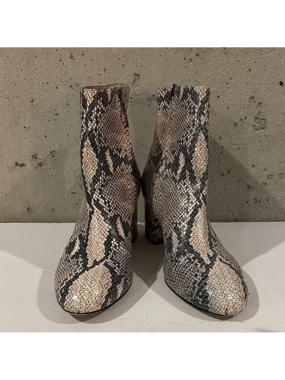 Able Snakeskin Print Round Toe Ankle Boots -Size 9